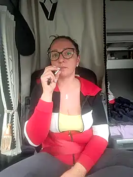 Snapshot of cuplubijoanna chatting on February 12, 2025, 9:42 am cuplubijoanna online show from February 12, 2025, 9:42 am