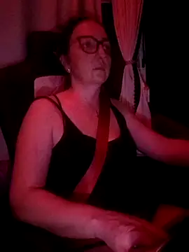 Snapshot of cuplubijoanna chatting on February 13, 2025, 2:23 am cuplubijoanna online show from February 13, 2025, 2:23 am