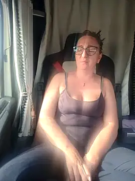 Snapshot of cuplubijoanna chatting on February 18, 2025, 8:16 am cuplubijoanna online show from February 18, 2025, 8:16 am