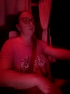 Snapshot of cuplubijoanna chatting on March 8, 2025, 3:39 am cuplubijoanna online show from March 8, 2025, 3:39 am
