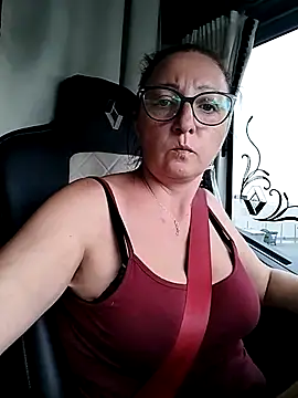 Snapshot of cuplubijoanna chatting on October 16, 2025, 12:39 pm cuplubijoanna online show from October 16, 2025, 12:39 pm