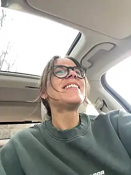 JuicyFruits93 online show from March 22, 2025, 8:40 am