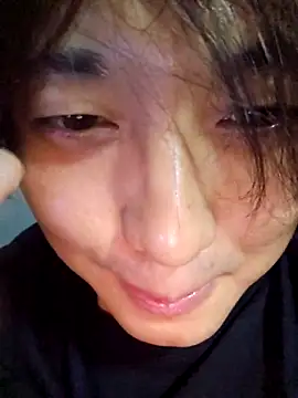 MANNZAAo06 online show from September 16, 2025, 4:41 pm