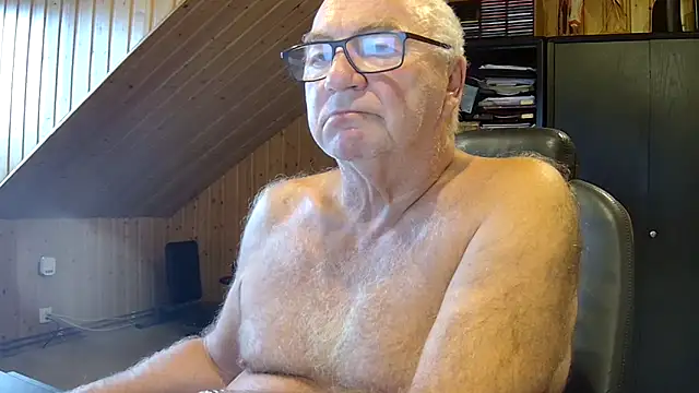 biggandybig online show from September 17, 2025, 3:24 pm