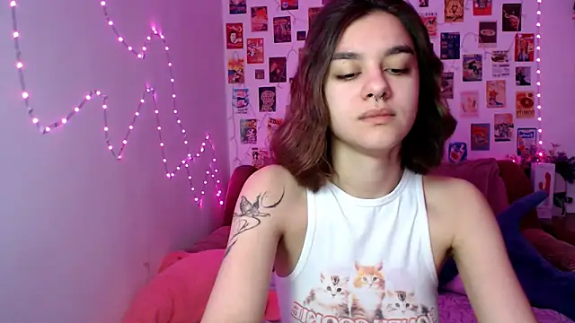 Snapshot of Celine_Dionn chatting on December 7, 2024, 7:27 am Celine Dionn online show from December 7, 2024, 7:27 am