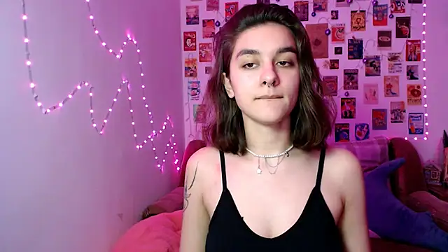 Snapshot of Celine_Dionn chatting on January 16, 2025, 1:47 pm Celine Dionn online show from January 16, 2025, 1:47 pm