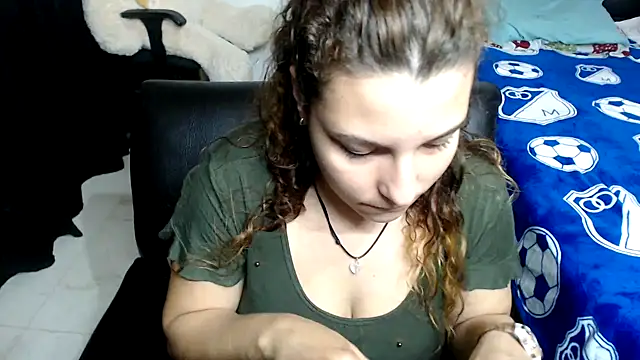 Snapshot of alexia_87 chatting on December 30, 2024, 2:09 am alexia 87 online show from December 30, 2024, 2:09 am