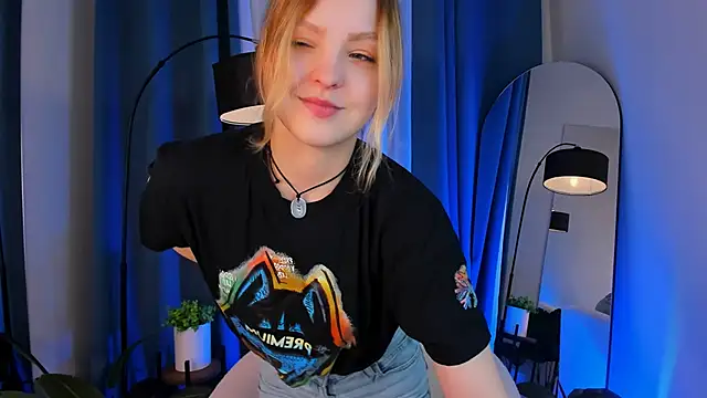 Snapshot of stay_with_alice chatting on January 14, 2025, 6:45 am stay with alice online show from January 14, 2025, 6:45 am