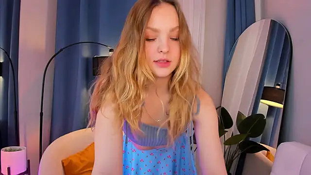 Snapshot of stay_with_alice chatting on October 1, 2025, 8:59 pm stay with alice online show from October 1, 2025, 8:59 pm