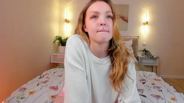 Snapshot of stay_with_alice chatting on October 22, 2025, 1:55 pm stay with alice online show from October 22, 2025, 1:55 pm