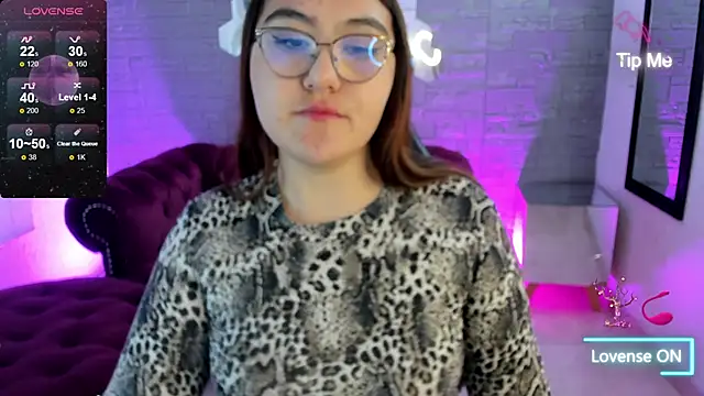 Snapshot of conniejames_m chatting on November 22, 2025, 12:37 pm conniejames m online show from November 22, 2025, 12:37 pm