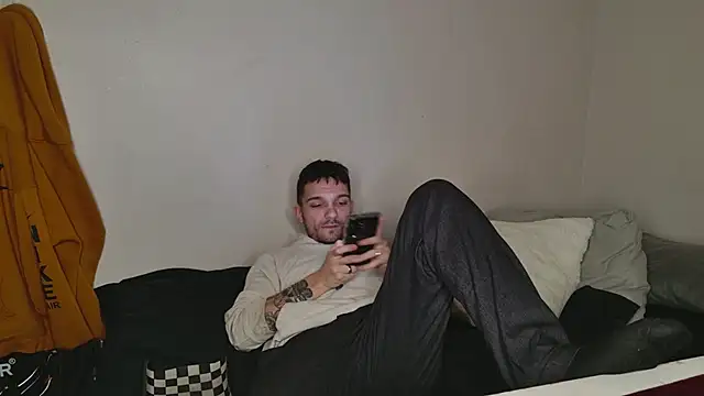 Snapshot of JackDesFeux chatting on January 13, 2025, 4:39 am JackDesFeux online show from January 13, 2025, 4:39 am