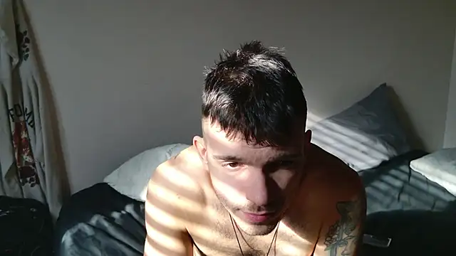 Snapshot of JackDesFeux chatting on February 28, 2025, 7:56 pm JackDesFeux online show from February 28, 2025, 7:56 pm