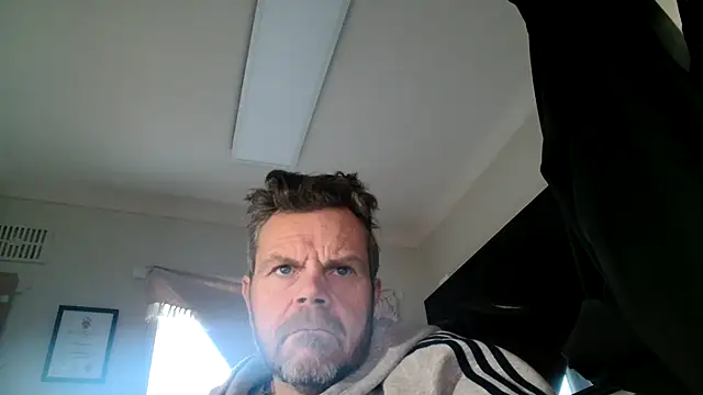 toptugger online show from February 14, 2025, 7:59 am