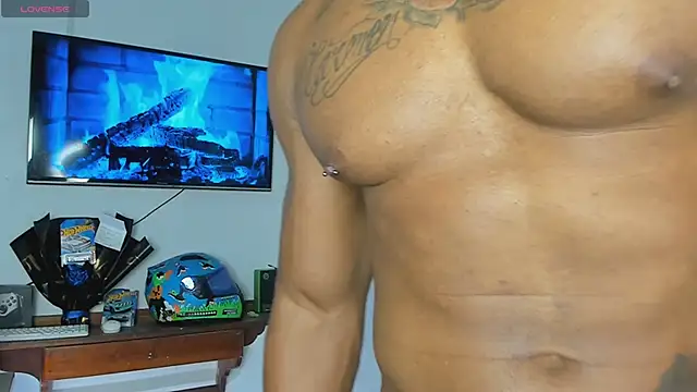 Snapshot of Xander_Str0ng chatting on November 9, 2025, 12:14 pm Xander Str0ng online show from November 9, 2025, 12:14 pm