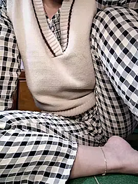 Mie610 online show from November 28, 2025, 12:57 am