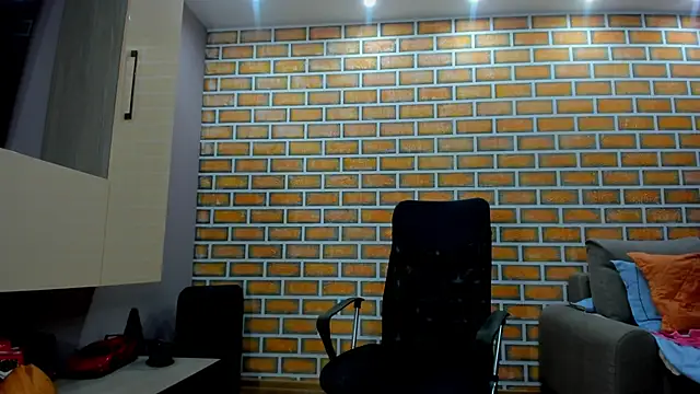 Snapshot of hottitsAnna chatting on February 20, 2025, 2:24 pm hottitsAnna online show from February 20, 2025, 2:24 pm