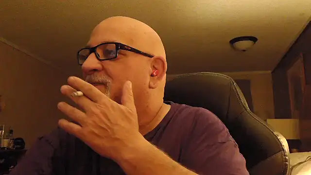 --JimmyJamzs-- online show from September 26, 2025, 9:13 am