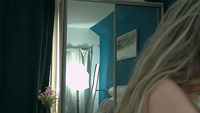 Snapshot of Yanira_Muslim chatting on February 21, 2025, 8:29 am Yanira Muslim online show from February 21, 2025, 8:29 am