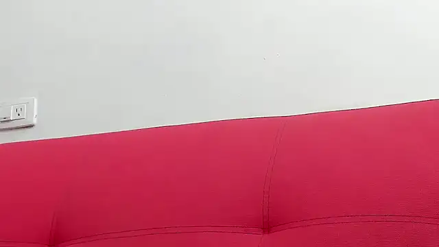 Latin Mature975 online show from October 3, 2025, 8:33 am