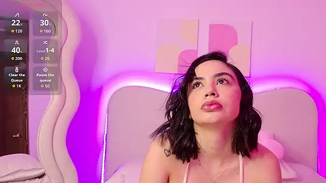 Snapshot of innocentlady_ chatting on September 19, 2025, 1:45 pm innocentlady online show from September 19, 2025, 1:45 pm