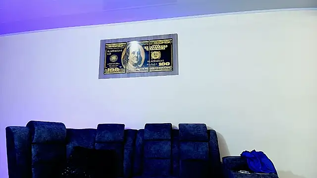 Snapshot of JeremyLowe chatting on November 19, 2025, 4:07 pm JeremyLowe online show from November 19, 2025, 4:07 pm