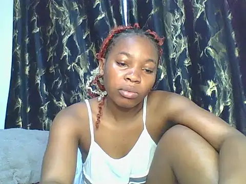 Snapshot of _Becky002 chatting on October 24, 2025, 8:55 am Becky002 online show from October 24, 2025, 8:55 am