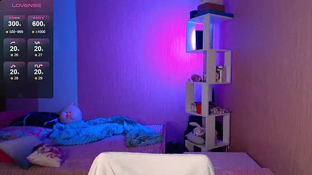 Snapshot of ur_kitty__ chatting on December 9, 2024, 12:08 pm ur kitty online show from December 9, 2024, 12:08 pm