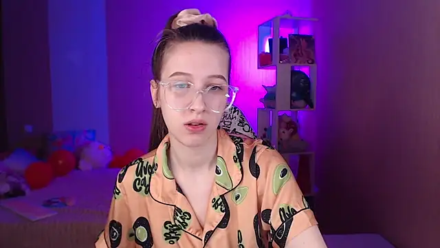 Snapshot of ur_kitty__ chatting on March 3, 2025, 1:09 pm ur kitty online show from March 3, 2025, 1:09 pm