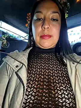 Bella keny online show from February 6, 2025, 10:43 pm