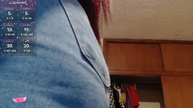 EmaGw online show from November 10, 2025, 10:42 pm