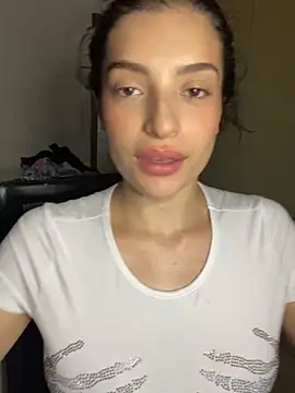 dakota le online show from January 31, 2025, 11:24 pm