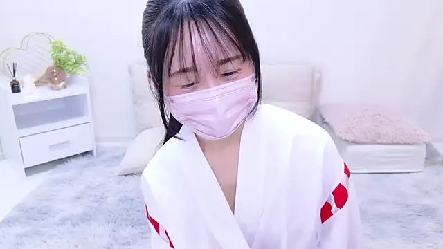 Snapshot of chihiro_ri chatting on January 31, 2025, 10:31 pm chihiro ri online show from January 31, 2025, 10:31 pm