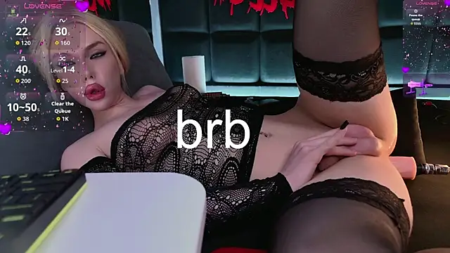 Snapshot of DanielPaige_ chatting on December 14, 2025, 11:37 am DanielPaige online show from December 14, 2025, 11:37 am