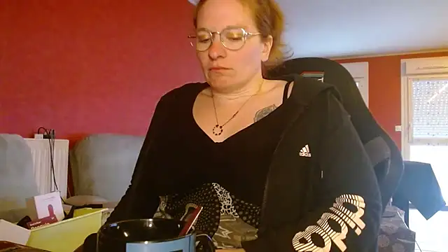 cruellaculdenfer67 online show from March 21, 2025, 8:06 am