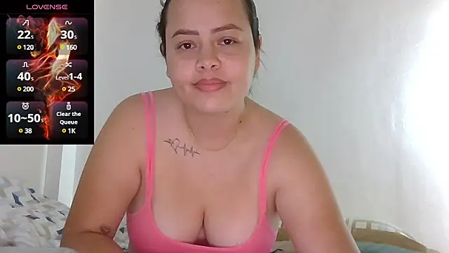 Snapshot of saramartinez1000 chatting on March 3, 2025, 6:33 pm saramartinez1000 online show from March 3, 2025, 6:33 pm
