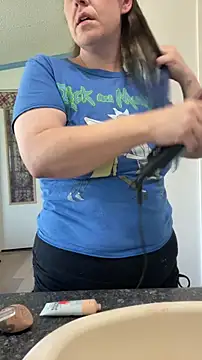 velvetta  online show from November 9, 2025, 6:17 pm