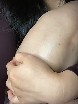 Snapshot of Julibeng chatting on January 19, 2025, 4:46 pm Julibeng online show from January 19, 2025, 4:46 pm