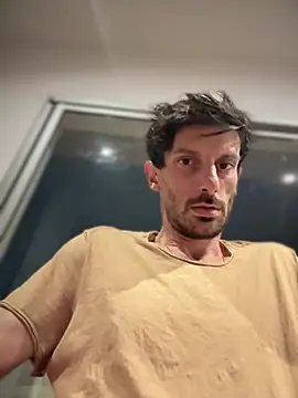 nicolaaaaas online show from March 3, 2025, 3:19 am