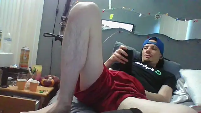 gifted723 online show from December 4, 2025, 12:42 am