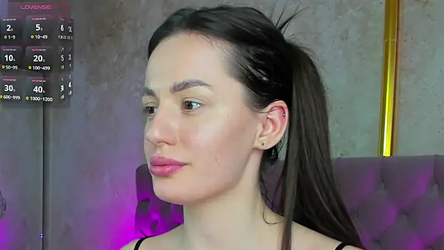 Jelisse Jones online show from February 20, 2025, 5:07 pm