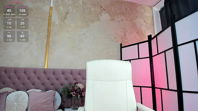 Jelisse Jones online show from October 30, 2025, 11:33 am