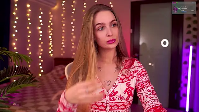 Kamila icee online show from December 17, 2025, 7:20 pm