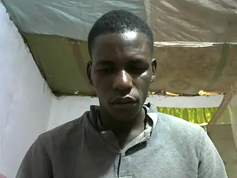 Bigras0011 online show from September 23, 2025, 4:37 am