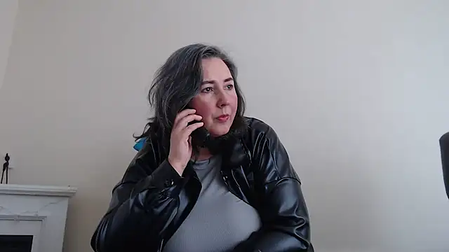 MilfGina online show from February 25, 2025, 12:55 pm