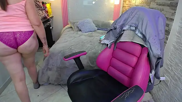 maissa-luvv online show from February 27, 2025, 5:58 pm