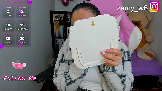 karla cute01 online show from November 20, 2025, 5:07 am