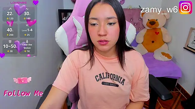 karla cute01 online show from November 25, 2025, 5:07 am