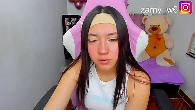 karla cute01 online show from November 28, 2025, 5:10 am