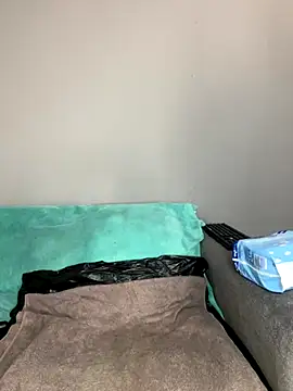 MimiCurves online show from September 11, 2025, 8:14 am